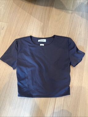 Babaton Navy Cropped Crewneck Tee